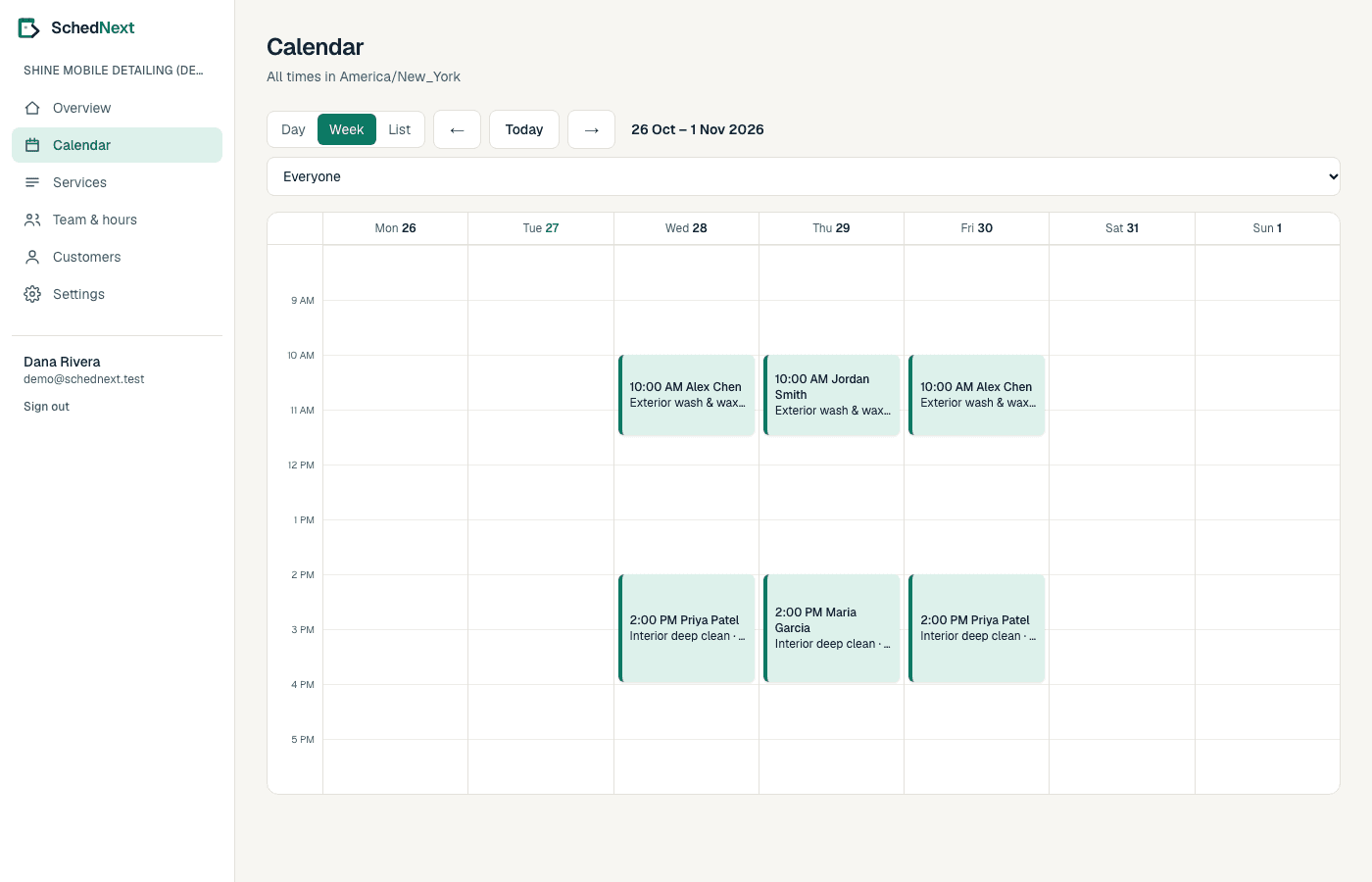 Okayset week calendar with appointments for two team members